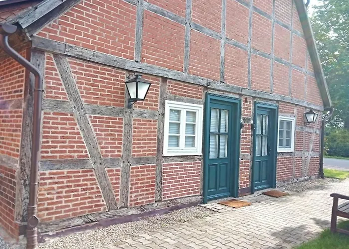 Luedersburger Strasse 15a Апартаменты *